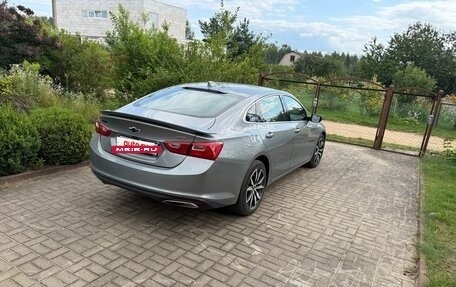 Chevrolet Malibu IX, 2023 год, 2 100 000 рублей, 6 фотография