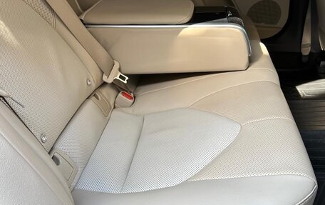 Toyota Camry, 2020 год, 3 700 000 рублей, 10 фотография