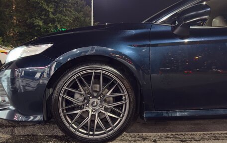 Toyota Camry, 2020 год, 3 700 000 рублей, 7 фотография