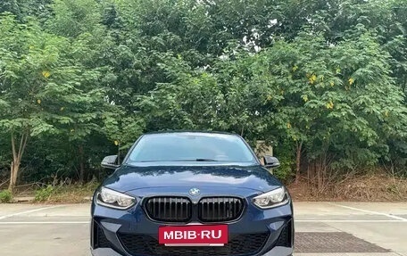 BMW 1 серия, 2021 год, 2 025 000 рублей, 2 фотография