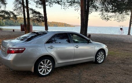 Toyota Camry, 2008 год, 1 250 000 рублей, 4 фотография