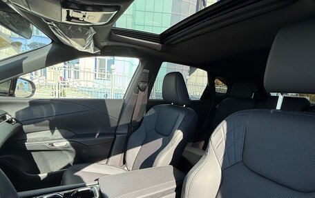 Lexus RX IV рестайлинг, 2025 год, 7 150 000 рублей, 9 фотография