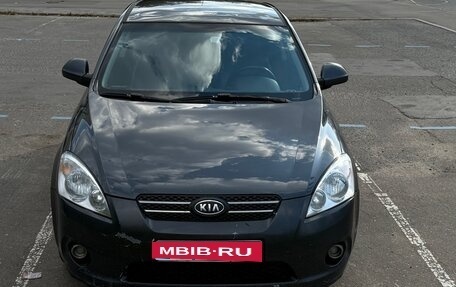 KIA cee'd I рестайлинг, 2008 год, 650 000 рублей, 1 фотография
