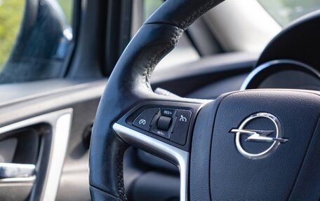Opel Astra J, 2010 год, 600 000 рублей, 13 фотография