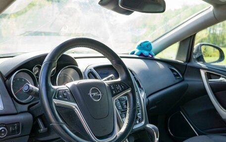 Opel Astra J, 2010 год, 600 000 рублей, 20 фотография