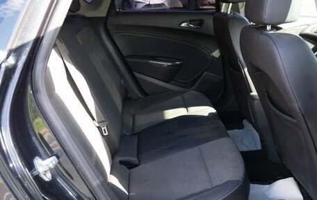 Opel Astra J, 2010 год, 600 000 рублей, 17 фотография