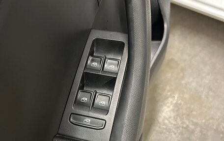 Volkswagen Polo VI (EU Market), 2021 год, 1 100 000 рублей, 18 фотография