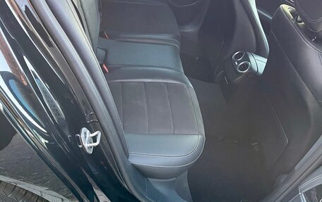 Mercedes-Benz E-Класс, 2019 год, 2 950 000 рублей, 21 фотография