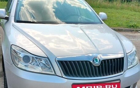 Skoda Octavia, 2011 год, 1 120 000 рублей, 2 фотография
