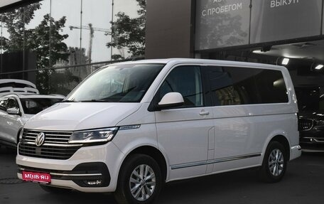 Volkswagen Caravelle T6 рестайлинг, 2021 год, 4 600 000 рублей, 1 фотография