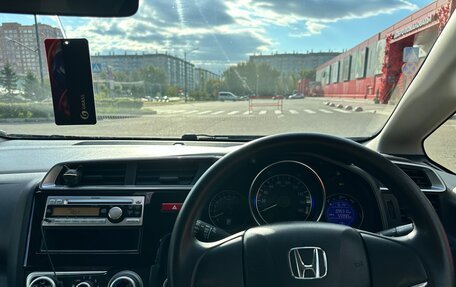 Honda Fit III, 2013 год, 1 100 000 рублей, 17 фотография