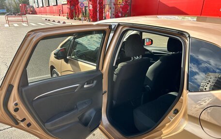 Honda Fit III, 2013 год, 1 100 000 рублей, 12 фотография