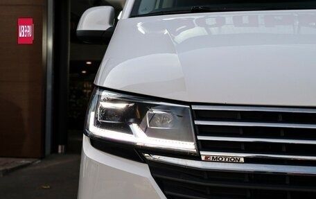 Volkswagen Caravelle T6 рестайлинг, 2021 год, 4 600 000 рублей, 21 фотография