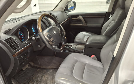 Toyota Land Cruiser 200, 2008 год, 2 300 000 рублей, 20 фотография