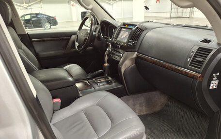 Toyota Land Cruiser 200, 2008 год, 2 300 000 рублей, 15 фотография