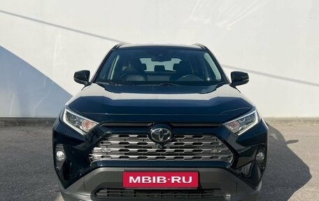 Toyota RAV4, 2021 год, 3 200 000 рублей, 2 фотография