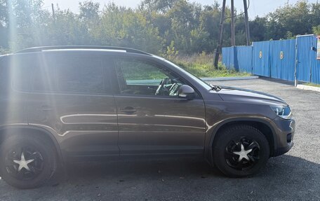 Volkswagen Tiguan I, 2014 год, 1 600 000 рублей, 2 фотография