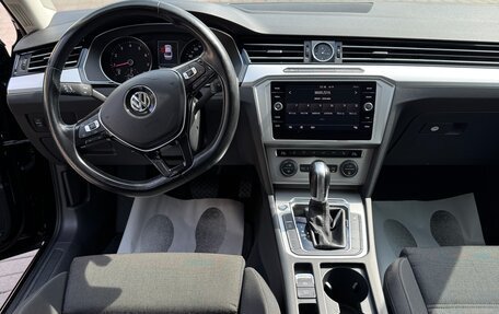 Volkswagen Passat B8 рестайлинг, 2017 год, 2 100 000 рублей, 6 фотография
