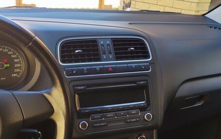 Volkswagen Polo VI (EU Market), 2012 год, 960 000 рублей, 7 фотография
