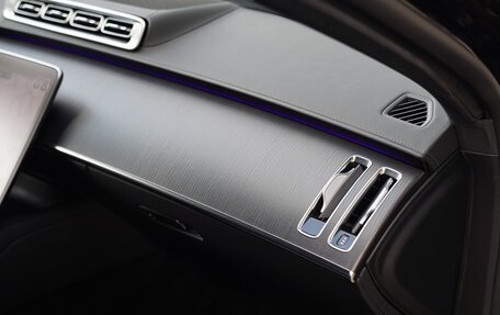 Mercedes-Benz S-Класс, 2020 год, 20 000 000 рублей, 22 фотография