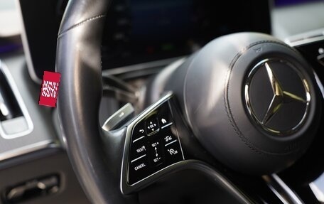 Mercedes-Benz S-Класс, 2020 год, 20 000 000 рублей, 17 фотография