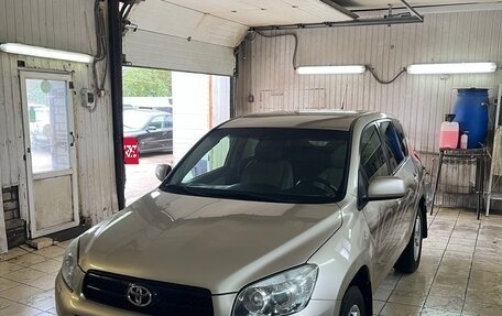 Toyota RAV4, 2006 год, 1 250 000 рублей, 1 фотография