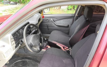 Daewoo Nexia I рестайлинг, 2004 год, 185 000 рублей, 6 фотография