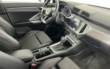Audi Q3, 2019 год, 2 999 999 рублей, 11 фотография