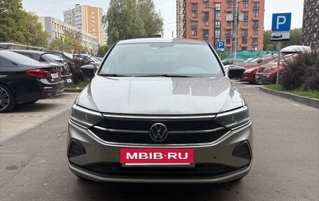 Volkswagen Polo VI (EU Market), 2022 год, 1 830 000 рублей, 2 фотография