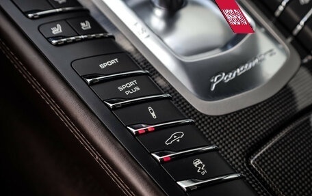 Porsche Panamera II рестайлинг, 2013 год, 2 349 000 рублей, 25 фотография