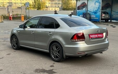 Volkswagen Polo VI (EU Market), 2017 год, 1 050 000 рублей, 3 фотография