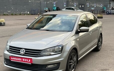 Volkswagen Polo VI (EU Market), 2017 год, 1 050 000 рублей, 4 фотография