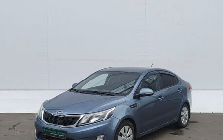 KIA Rio III рестайлинг, 2012 год, 695 000 рублей, 1 фотография