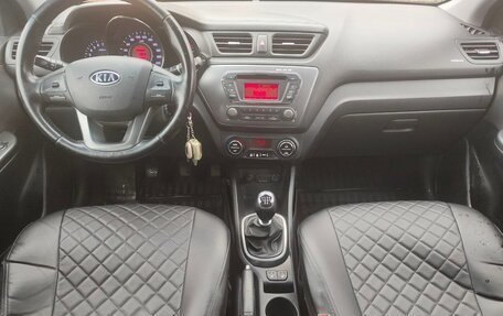KIA Rio III рестайлинг, 2012 год, 695 000 рублей, 15 фотография