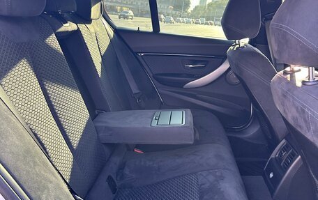BMW 3 серия, 2017 год, 2 480 000 рублей, 18 фотография