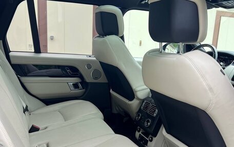 Land Rover Range Rover IV рестайлинг, 2018 год, 7 499 000 рублей, 19 фотография