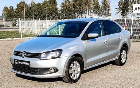 Volkswagen Polo VI (EU Market), 2011 год, 370 000 рублей, 1 фотография