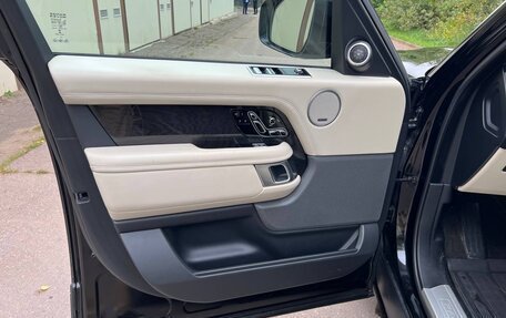 Land Rover Range Rover IV рестайлинг, 2018 год, 7 499 000 рублей, 28 фотография