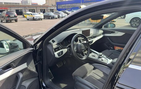 Audi A4, 2019 год, 2 820 000 рублей, 9 фотография
