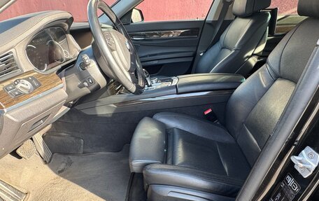 BMW 7 серия, 2013 год, 2 550 000 рублей, 26 фотография