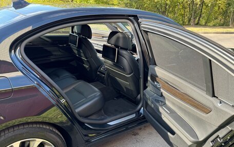 BMW 7 серия, 2013 год, 2 550 000 рублей, 36 фотография