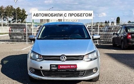 Volkswagen Polo VI (EU Market), 2011 год, 370 000 рублей, 2 фотография