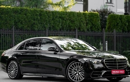 Mercedes-Benz S-Класс, 2023 год, 13 750 000 рублей, 1 фотография