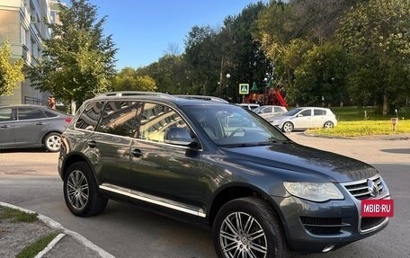 Volkswagen Touareg III, 2008 год, 1 450 000 рублей, 2 фотография