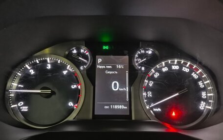 Toyota Land Cruiser Prado 150 рестайлинг 2, 2021 год, 5 399 000 рублей, 13 фотография