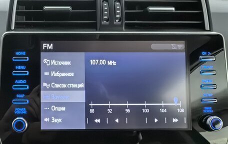 Toyota Land Cruiser Prado 150 рестайлинг 2, 2021 год, 5 399 000 рублей, 24 фотография