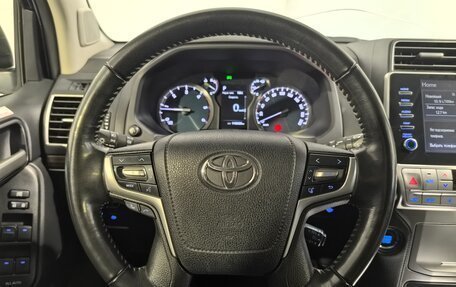 Toyota Land Cruiser Prado 150 рестайлинг 2, 2021 год, 5 399 000 рублей, 19 фотография