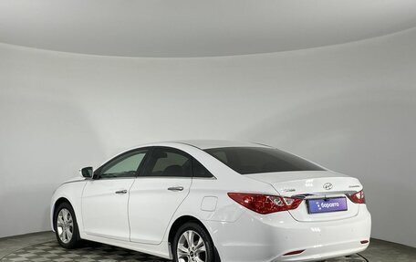 Hyundai Sonata VI, 2011 год, 1 180 000 рублей, 7 фотография