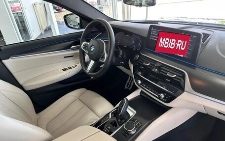 BMW 5 серия, 2022 год, 6 560 000 рублей, 9 фотография