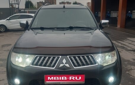 Mitsubishi Pajero Sport II рестайлинг, 2012 год, 1 900 000 рублей, 11 фотография